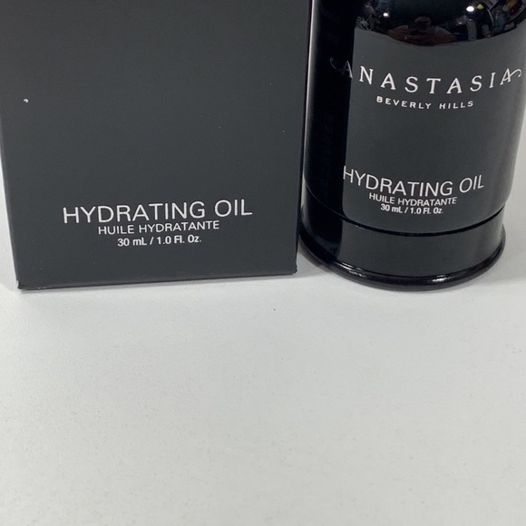 Anastasia Beverly Hills Hydrating Oil - Picture 5 of 11